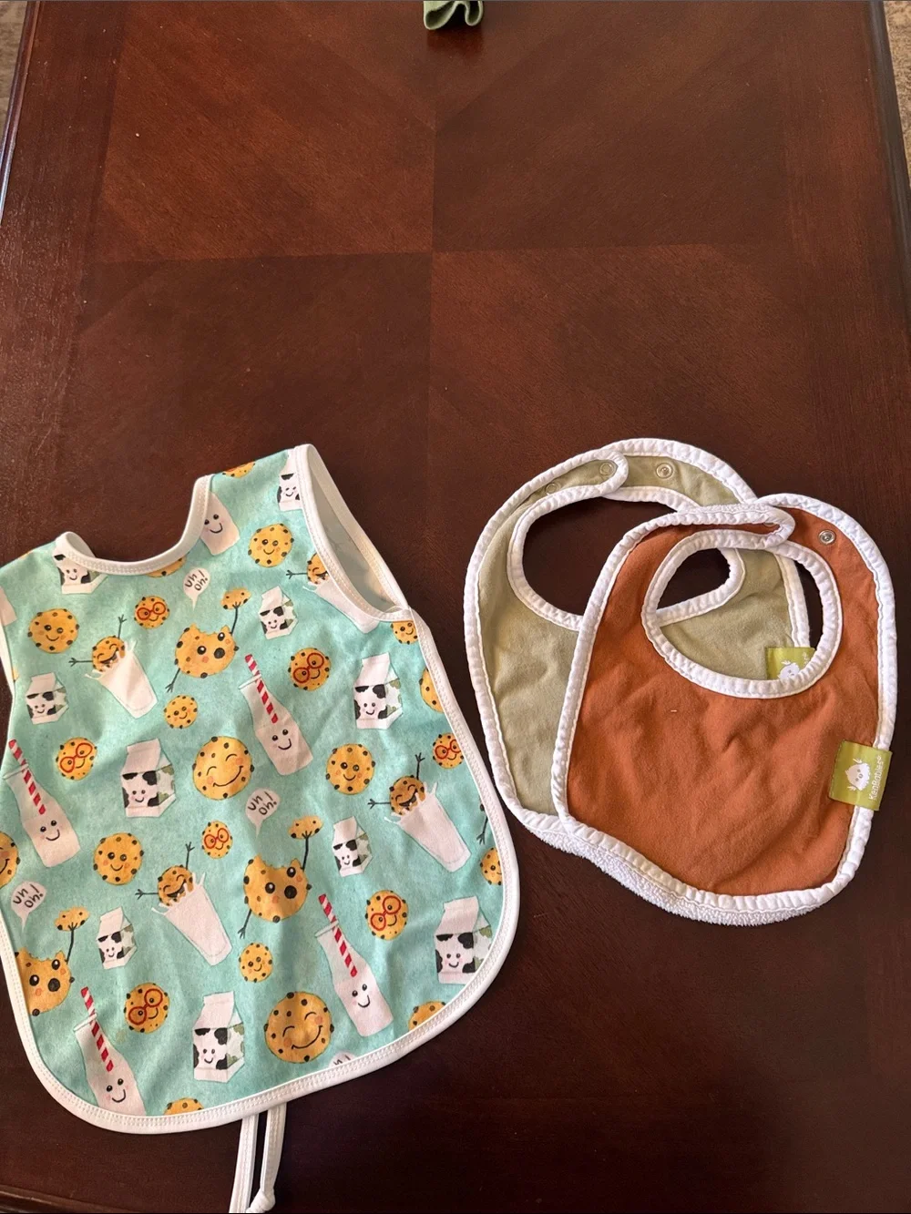 Unbranded Kids Bib Set in Mint, Rust, and Olive